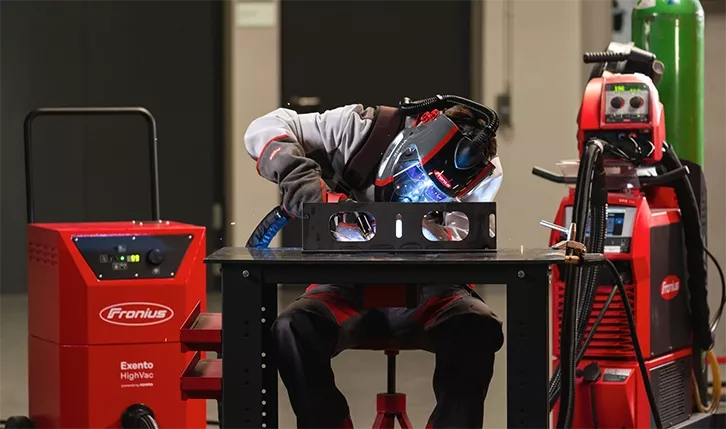 Fronius Exento welding fume extraction system
